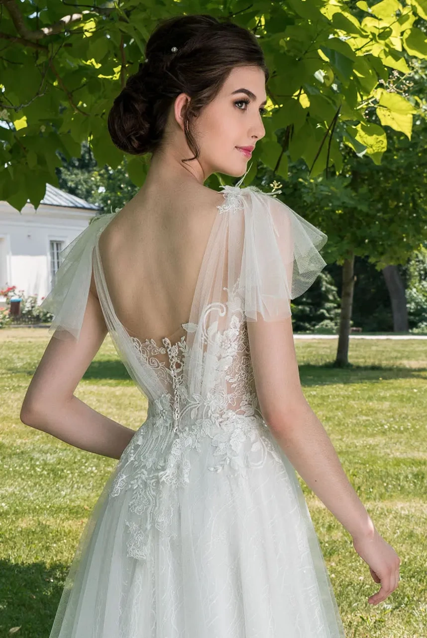 Agnetha | Abito da Sposa MS | Lo Specchio Atelier Abiti da Sposa a Verona, Vicenza, Mantova, Brescia, Trento