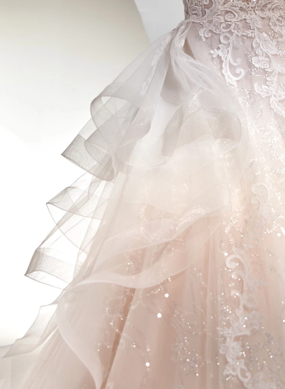 Shahira | Abito da Sposa Nicole Couture | Lo Specchio Atelier Abiti da Sposa a Verona, Mantova, Vicenza, Brescia, Trento