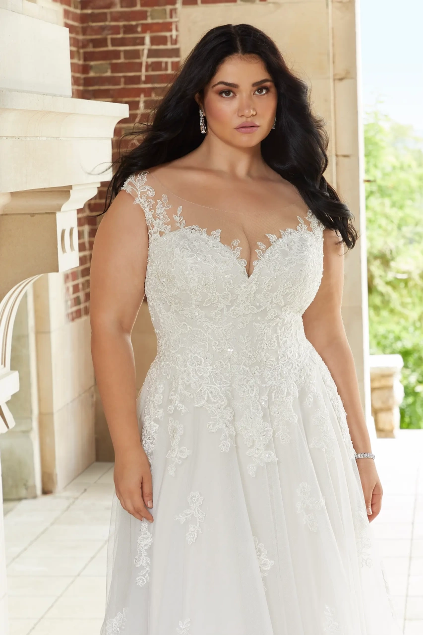 3351 | Abito da Sposa Curvy Mori Lee | Lo Specchio Atelier Abiti da Sposa a Verona, Vicenza, Mantova, Brescia, Trento