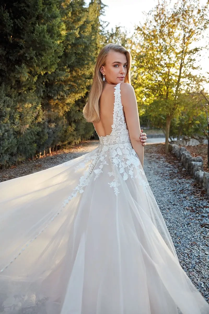 Carolyn | Abito da Sposa Eddy K | Lo Specchio Atelier Abiti da Sposa a Verona, Vicenza, Brescia, Mantova, Trento