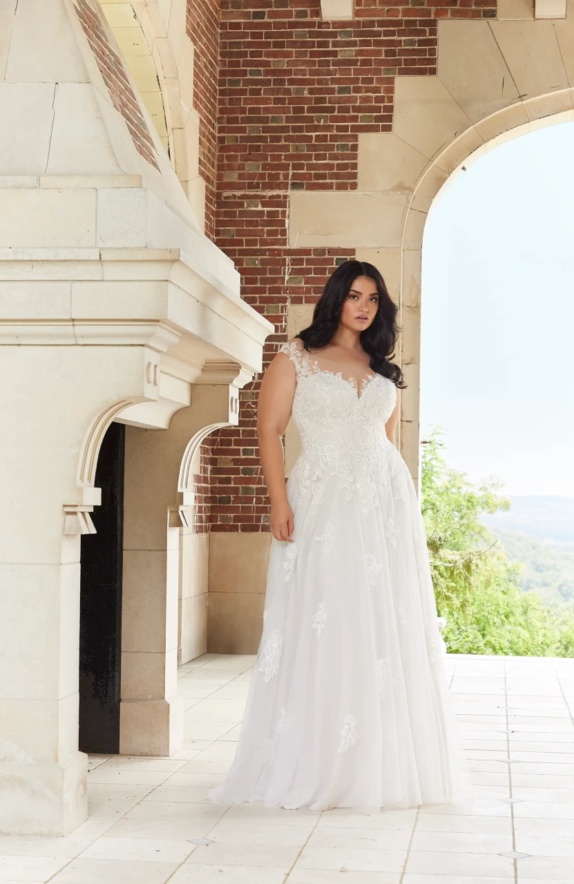 3351 | Abito da Sposa Curvy Mori Lee | Lo Specchio Atelier Abiti da Sposa a Verona, Vicenza, Mantova, Brescia, Trento