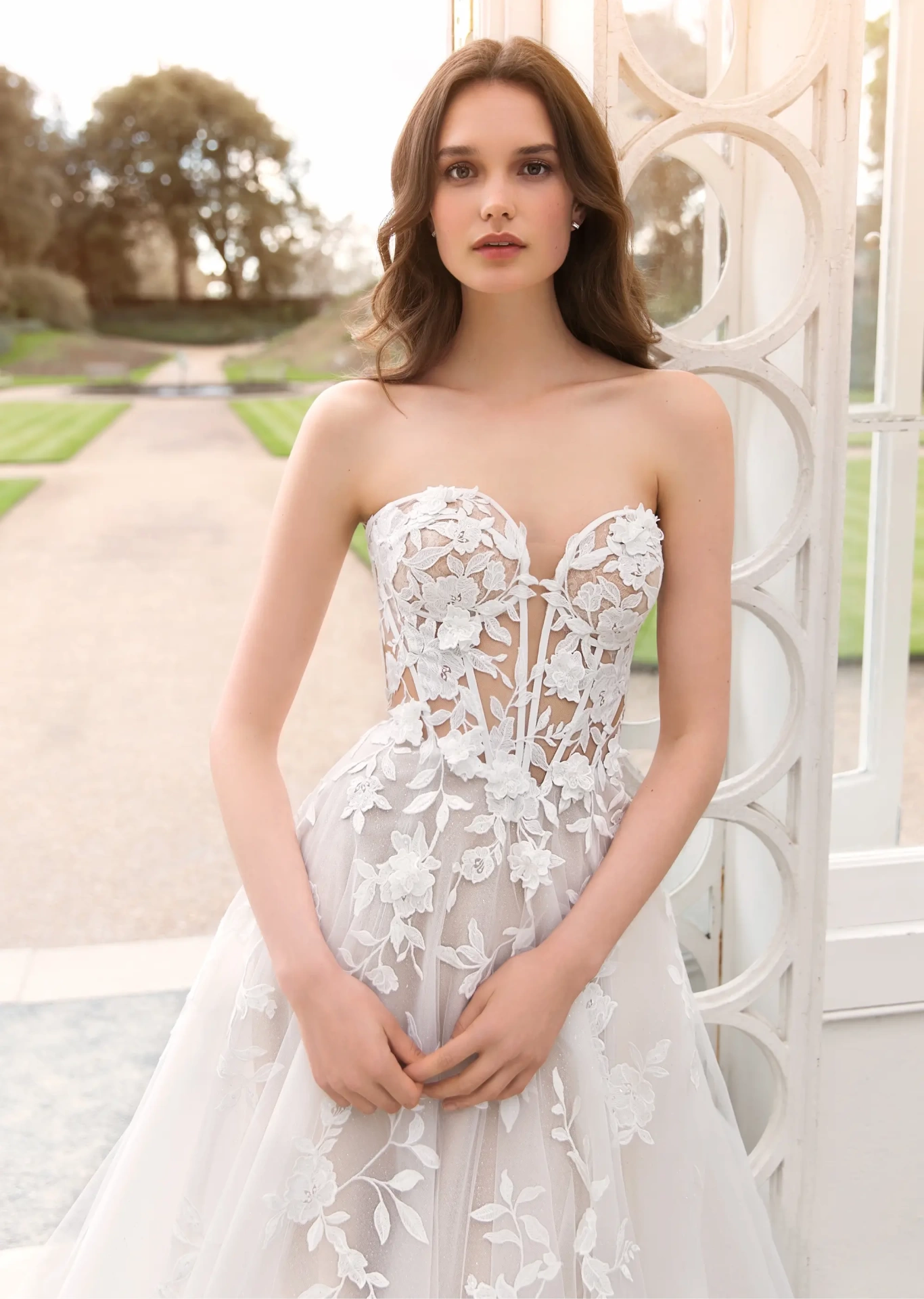 Sharon | Abito da Sposa Enzoani | Lo Specchio Atelier Abiti da Sposa a Verona, Vicenza, Mantova, Brescia, Trento