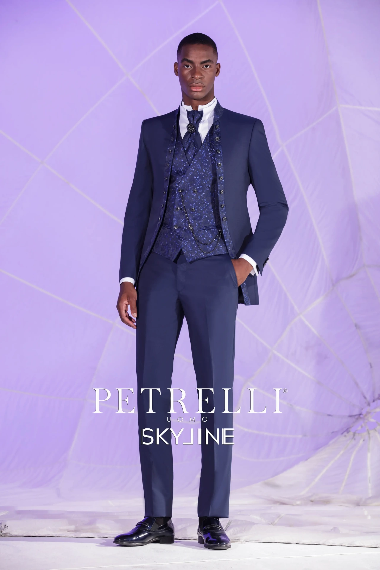C40009RB | Abito da Sposo Petrelli Uomo Skyline | Lo Specchio Atelier Abiti da Sposo a Verona, Vicenza, Mantova, Brescia, Trento