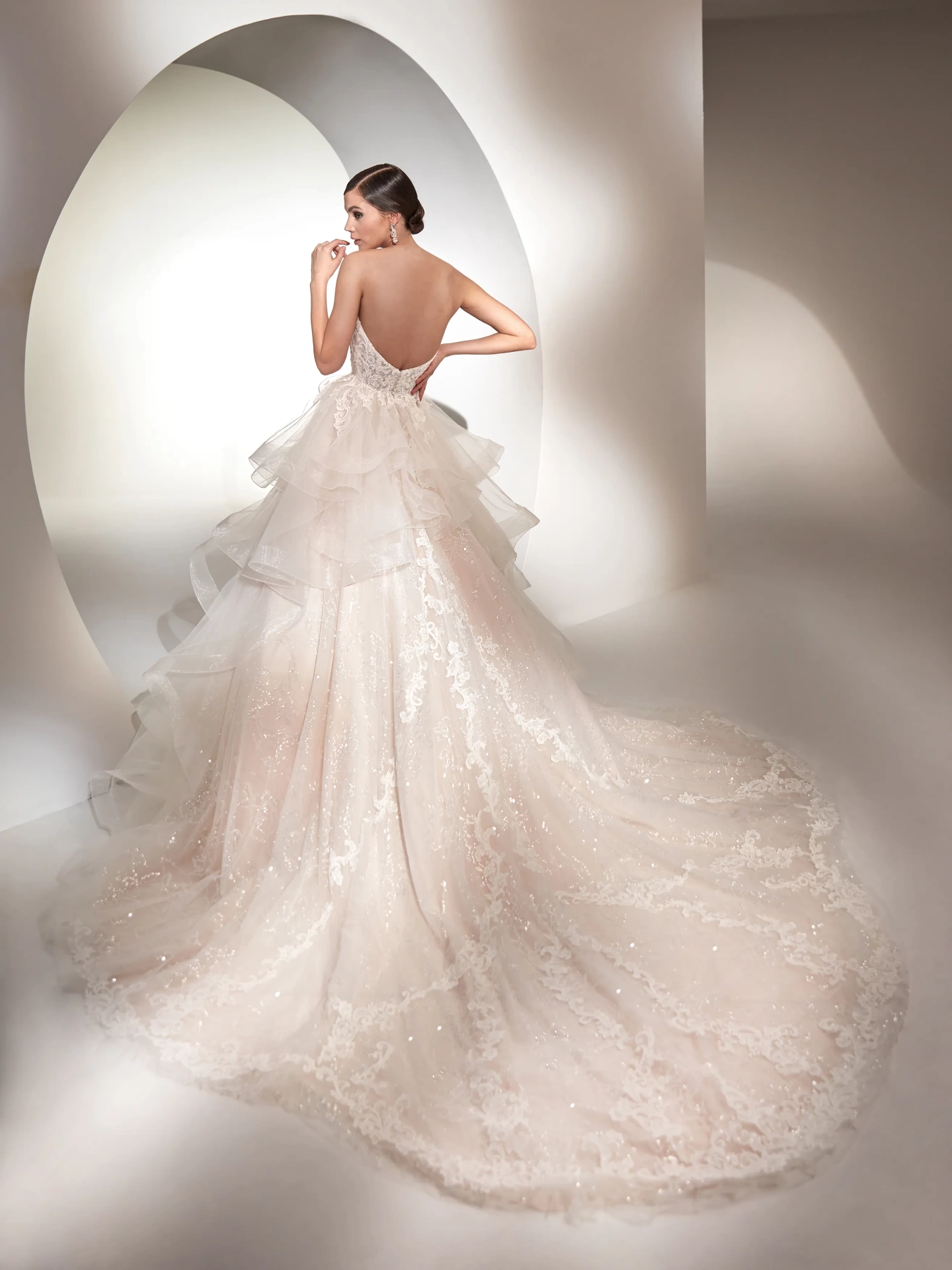 Shahira | Abito da Sposa Nicole Couture | Lo Specchio Atelier Abiti da Sposa a Verona, Vicenza, Mantova, Brescia, Trento