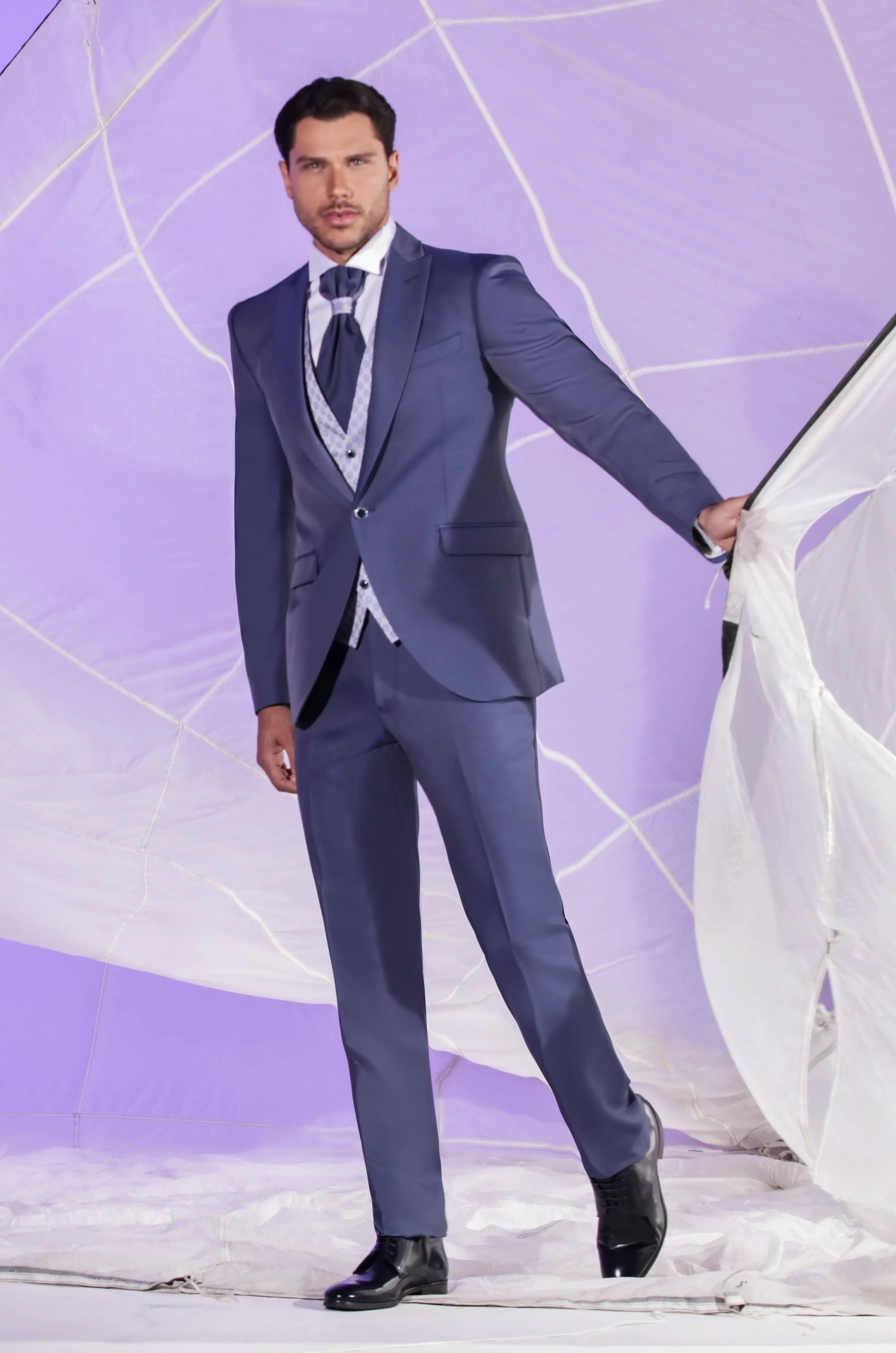 N20004C | Abito da Sposo Petrelli Uomo Skyline | Lo Specchio Atelier Abiti da Sposo a Verona, Vicenza, Mantova, Brescia, Trento