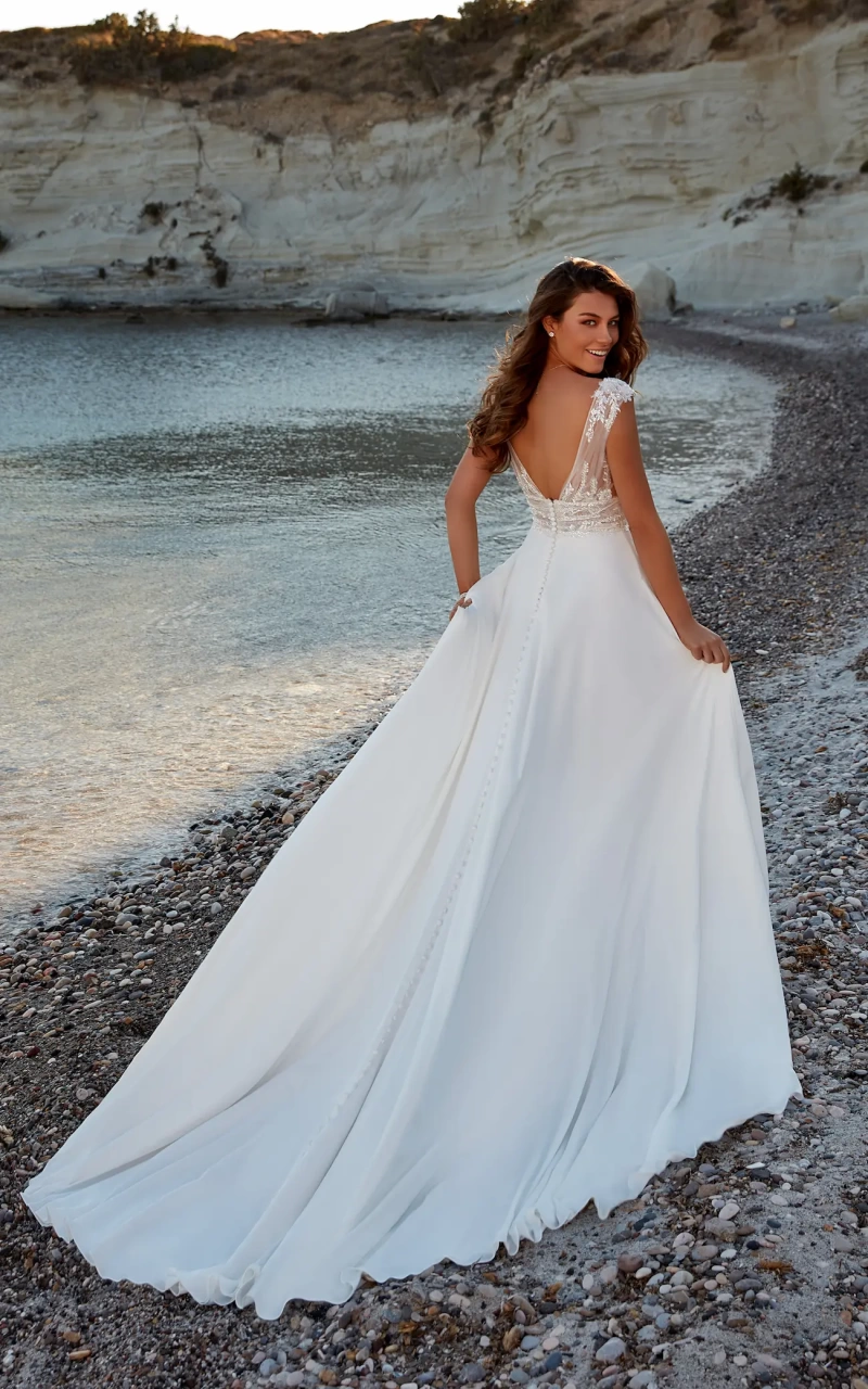 Beatriz | Abito da Sposa Eddy K | Lo Specchio Atelier Abiti da Sposa a Verona, Vicenza, Mantova, Brescia, Trento