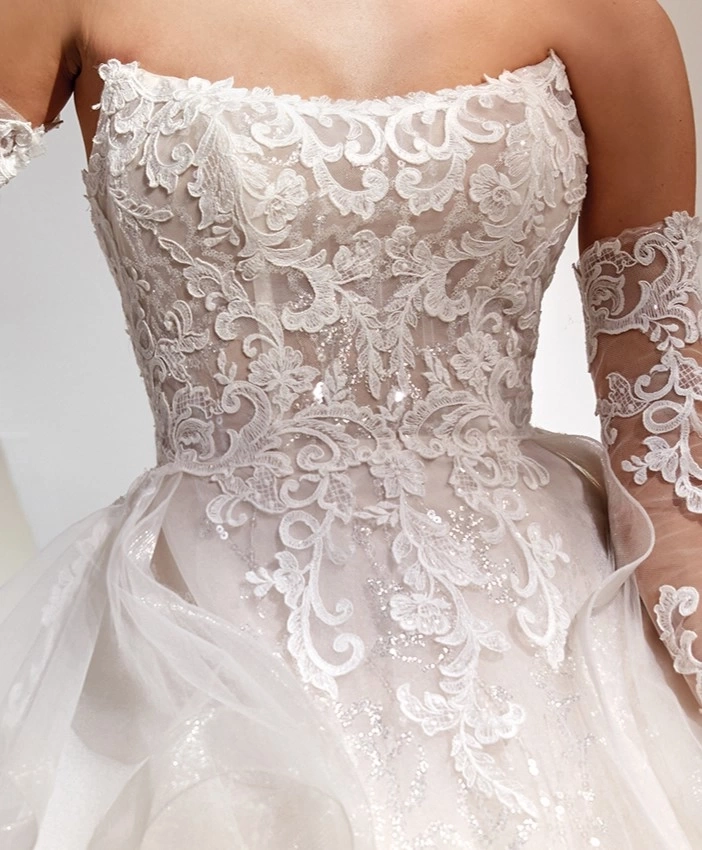 Shahira | Abito da Sposa Nicole Couture | Lo Specchio Atelier Abiti da Sposa a Verona, Mantova, Vicenza, Brescia, Trento